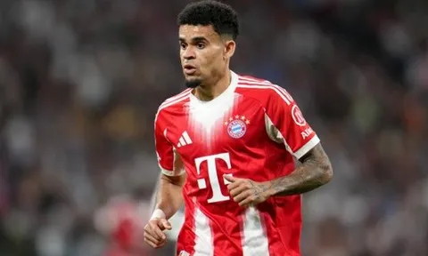 Luis Diaz giúp Bayern tăng 400% đơn hàng áo đấu