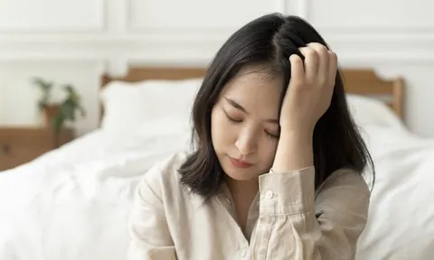 4 dấu hiệu buổi sáng chứng tỏ bạn đang mắc bệnh, nên đi khám sớm