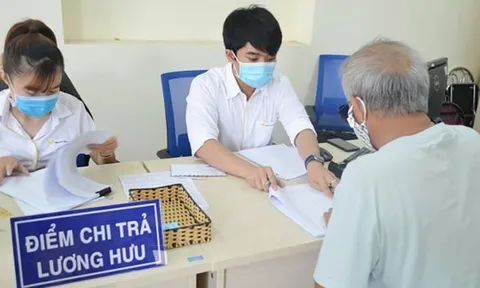 Người lao động tự do sắp nhận lương hưu 7 triệu đồng/tháng, BHYT miễn phí trọn đời: Điều kiện ra sao?
