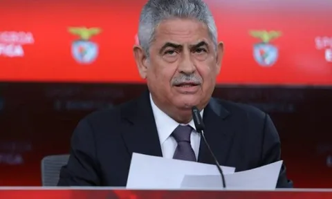 Cựu chủ tịch Benfica gãy tay sau khi được tuyên trắng án