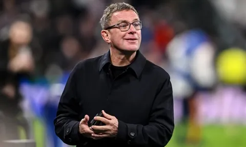 Từng phớt lờ Rangnick, giờ Man Utd lại săn đón Tchouameni