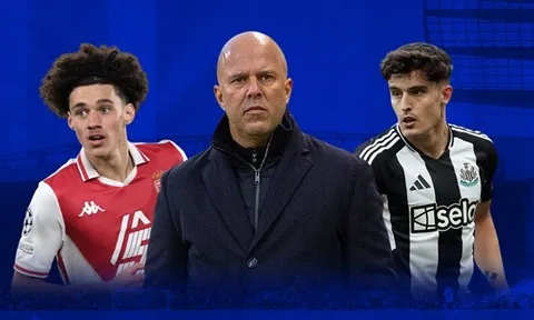 Arne Slot ở lại và lộ trình đưa Liverpool trở lại đỉnh cao