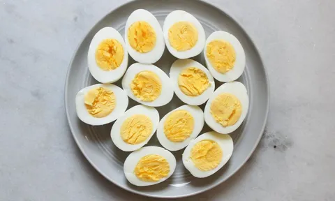 Người thường xuyên ăn trứng gà vào bữa sáng cần chú ý điều này