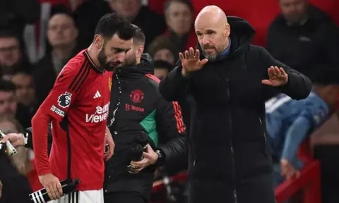 Hàng tiền vệ mới của M.U giúp Ten Hag 'mở khóa' Bruno Fernandes