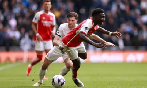 Jens Lehmann nêu lý do Arsenal chưa phải là đội bóng lớn