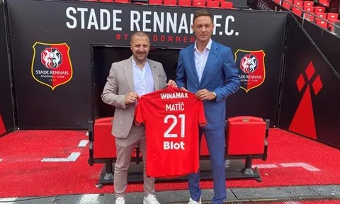 Cựu sao MU “khó ở” tại Ligue 1