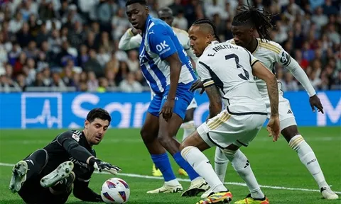 Real nên dùng đội hình nào để làm khách của Villarreal?