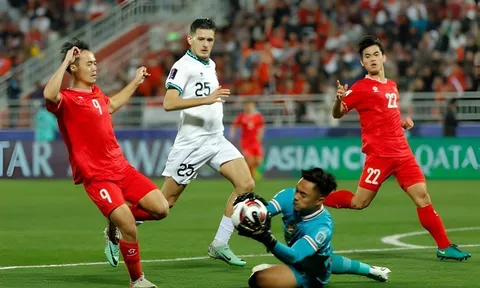 ĐT Việt Nam tái ngộ Indonesia tại AFF Cup 2024; HLV Kiatisuk lên tiếng việc chia tay CAHN