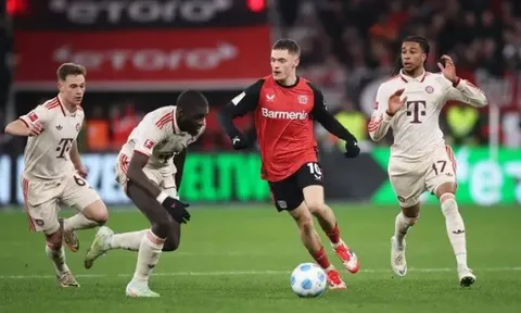 Florian Wirtz chinh phục các ông lớn bằng kỹ năng tìm khoảng trống