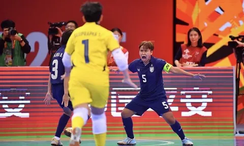 Futsal nữ Thái Lan ngược dòng kịch tính, vào chung kết châu Á lần đầu trong lịch sử