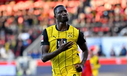 PSG muốn chiêu mộ Guirassy nhưng không nằm trong nhóm 7 CLB ưu tiên