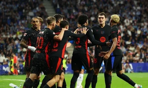 Espanyol 0-2 Barcelona: Yamal thăng hoa; Xưng vương La Liga