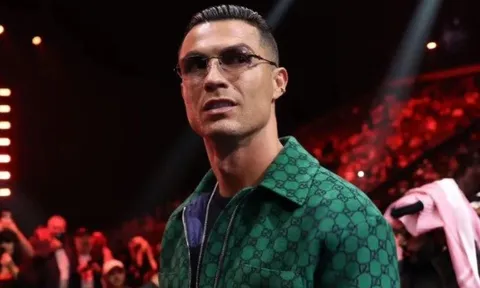 Thu nhập Cristiano Ronaldo vượt xa các sao thể thao khác năm 2025