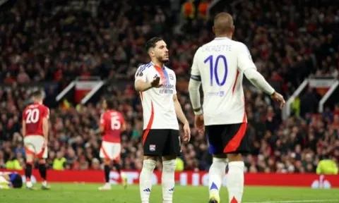 Chuyển nhượng tối 22/5: MU đàm phán chiêu mộ Cherki; Chelsea chi đậm vì Pedro