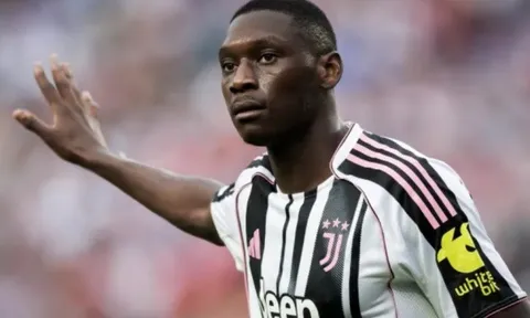 Kolo Muani chưa quan tâm Chelsea, mong tiếp tục ở lại Juventus