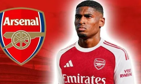 Cristhian Mosquera đến Anh ký hợp đồng 5 năm, kịp du đấu châu Á với Arsenal