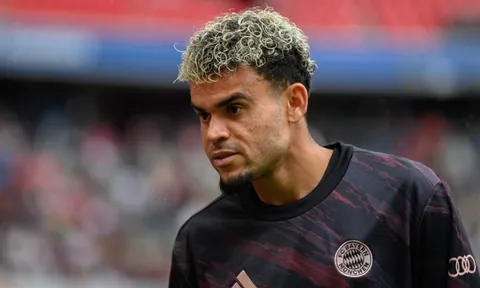 Vì sao Barcelona để mất Luis Diaz vào tay Bayern Munich?