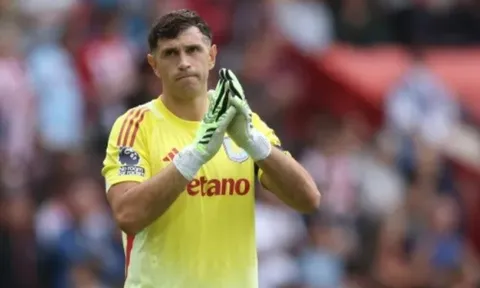 MU trở lại đàm phán vụ Emiliano Martinez