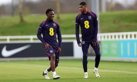 Màn lột xác của Mainoo mở đường cho Rashford về Man Utd
