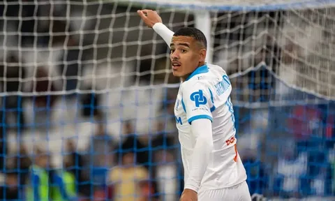 Paris FC săn Greenwood, MU đút túi khoản tiền khủng
