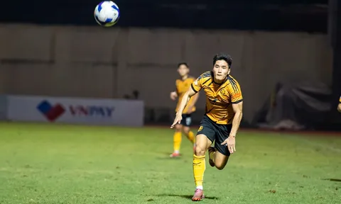 Ngọc Mỹ sắm vai người hùng, Thanh Hóa gieo sầu cho PVF-CAND