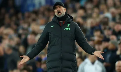Lời xin lỗi của Klopp hay Liverpool lại "buông dần đều"?