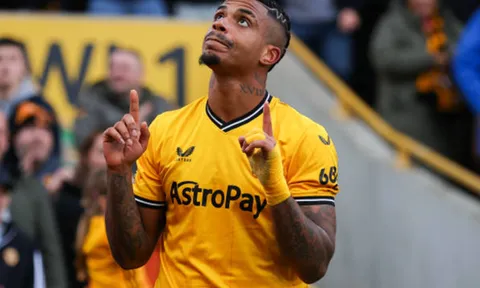 Phá lưới Chelsea, tiền vệ Wolves chia sẻ thông điệp cảm động