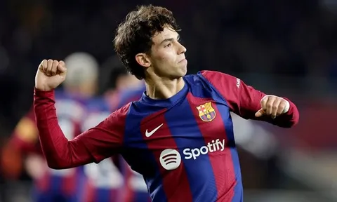 Felix chỉ còn 1 người ủng hộ tại Barca