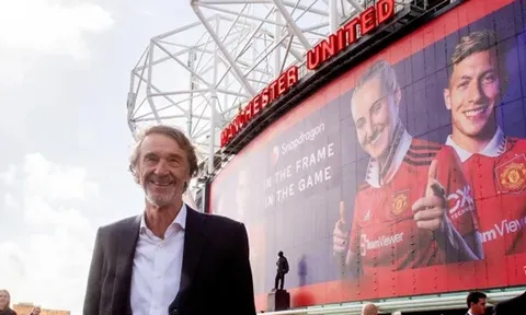 Jim Ratcliffe vừa gây hoang mang tại Man Utd