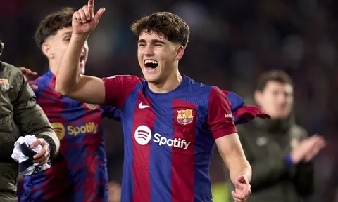 Barca chốt thỏa thuận 5 năm, dành lương khủng cho thần đồng