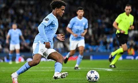 4 sao trẻ hứa hẹn tỏa sáng cho Man City ở mùa giải mới