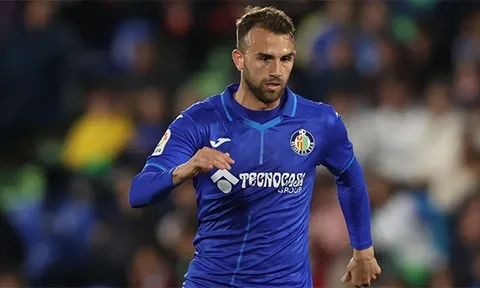 Thành Milan tranh giành tiền đạo ghi 12 bàn sau 18 trận tại La Liga
