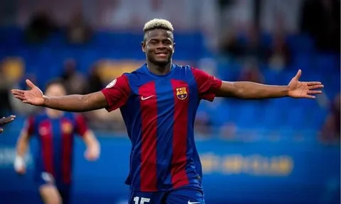 Tương lai nào cho Mikayil Faye tại Barcelona?