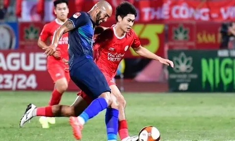 Mất nguời từ sớm, bị dẫn bàn, Thể Công Viettel vẫn giành điểm trước Bình Định