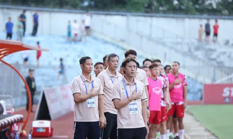 Cầu thủ vướng vòng lao lý, HLV V-League trút bầu tâm sự