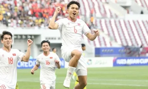 4 nhân tố bùng nổ, chờ HLV Kim Sang-sik gọi lên tuyển