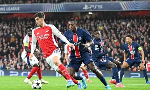 Arsenal 2-0 PSG: Song sát lên tiếng; Đẳng cấp hàng phòng ngự