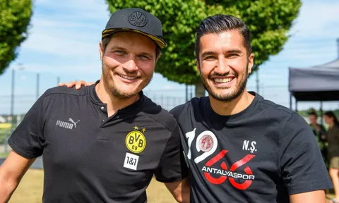 Ban huấn luyện Dortmund đón 'người quen'