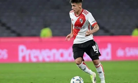 Barca duyệt chi 30 triệu euro vì ngôi sao Argentina
