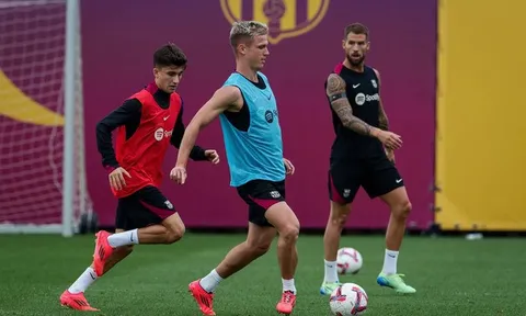 Barca nhận khuyến cáo quan trọng trước trận gặp Sevilla