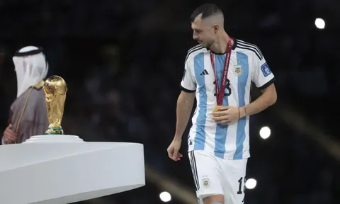 Barcelona tiến sát nhà vô địch World Cup