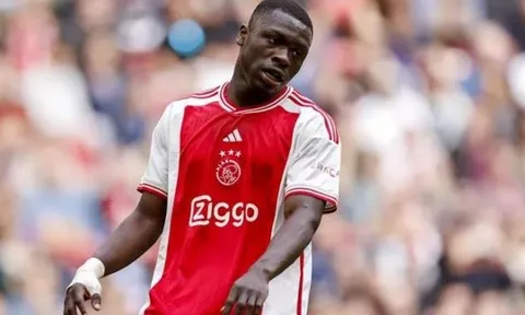 Bỏ Isak, Arsenal theo đuổi ngôi sao Ajax