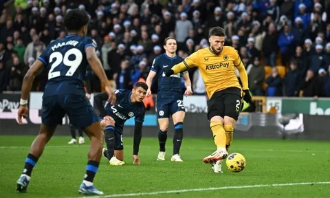"Chelsea trả giá cho những sai lầm cá nhân"