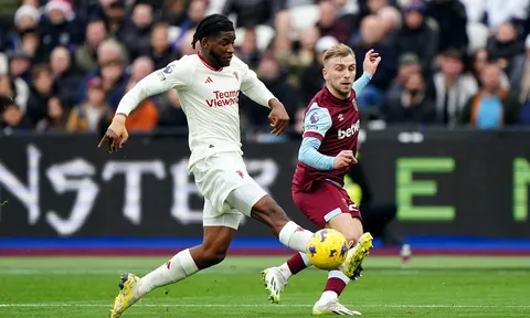 Ten Hag nói rõ trình độ của Willy Kambwala