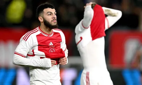 Địa chấn xảy đến với Ajax