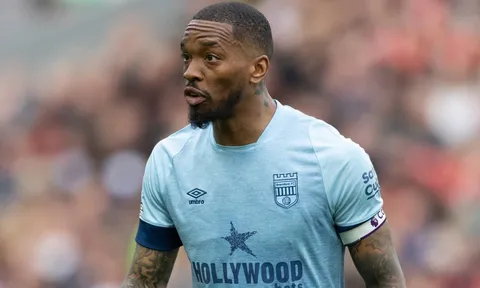 Động thái trên TTCN của Brentford khiến Arsenal và Chelsea mừng rơn