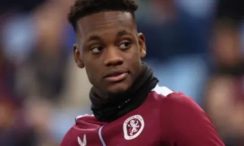 Unai Emery chốt tương lai mục tiêu của Chelsea