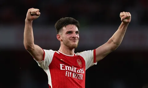 Chuyên gia trầm trồ trước Declan Rice