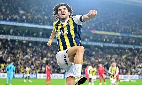 Ferdi Kadioglu - Bản nâng cấp cho Luke Shaw của M.U