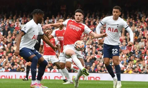 Derby Bắc London là khúc cua định mệnh của Arsenal